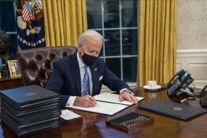 Biden presents $2-T infrastructure plan to US public