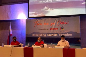 AirAsia, Cebu hotels tie-up to rebuild tourism, air travel