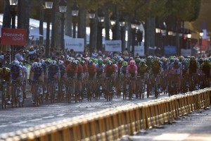 Tour de France fan held for causing big pileup