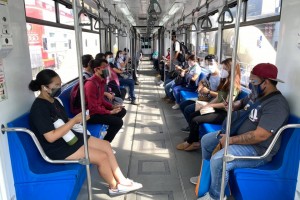 No change in public transport capacity under MECQ: DOTr