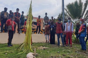 Ritual condemns Bayan Muna solon’s sins against Manobo tribe