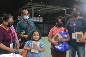 Young BP2 beneficiaries go home with computer tablets