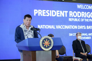 Duterte expects PH to reach Covid-19 vax goals by yearend