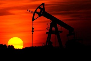 Oil market outlook highly uncertain due to Omicron: Fitch