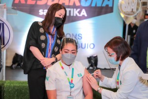 DOT joins ‘pharmacy and drive-thru vaccination' launch in Baguio