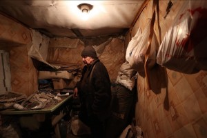 Life near eastern Ukraine's front line: 'I don't want war'