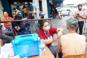 Gov't targets to vaccinate 8.3M more until PRRD ends term