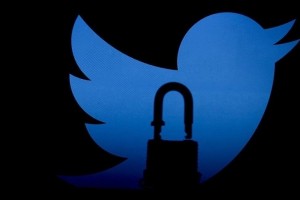Russia restricts access to Twitter