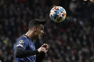 Ronaldo becomes all-time top scorer with hat-trick vs Tottenham