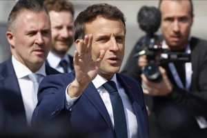 After victory, Macron faces challenge for legislative elections
