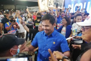 Pacquiao dedicates presidential bid to ‘poor Filipinos’