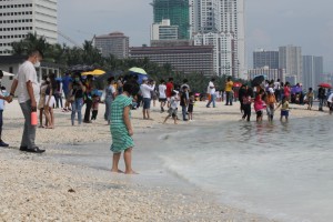DENR: Manila Bay reclamation projects under review, suspended
