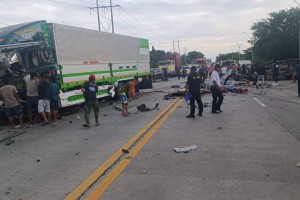 Death toll in GenSan 3-vehicle smashup rises to 10
