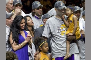 Vanessa Bryant awarded $16-M in trial over Kobe’s crash photos