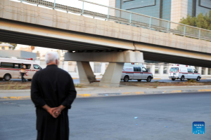 12 killed as al-Sadr supporters storm gov't offices in Baghdad