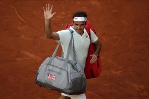 Roger Federer announces retirement from prof’l tennis