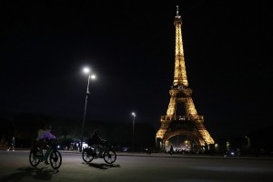 Energy sobriety plan to switch off Paris' monuments at night