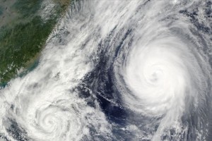 US southeast braces as Hurricane Ian strengthens to Category 1