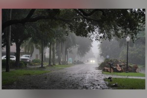 Hurricane Ian makes landfall as Category 4 storm