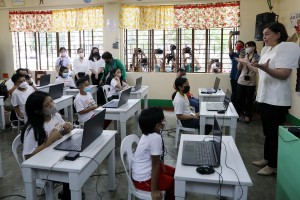 DepEd: Teachers, learners 'receptive' to MATATAG Curriculum