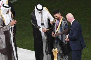 ‘Bisht’ worn by Messi at World Cup ceremony draws great interest