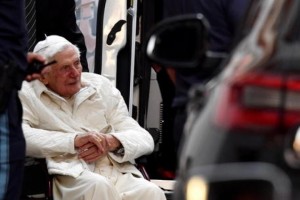 Benedict XVI in serious but stable condition