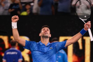 US Open: Djokovic storms back, Chinese players advance