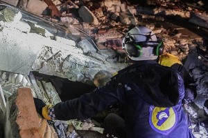 Türkiye quakes kill at least 100 in Syria