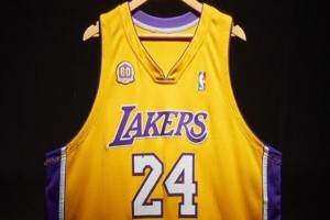 Kobe Bryant's iconic jersey sold for record $5.8-M at auction