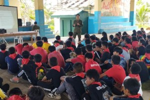 NPA rebel, supporter yield in Bataan, Zambales