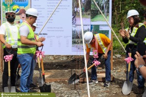 P176-M WB-funded farm road starts in Maasin City