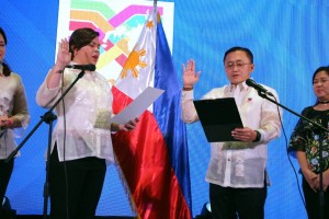 Go sworn as MinDA board director, vows support for Mindanao dev't