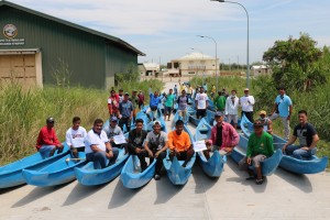 Pampanga fishers get boats, transport vehicles from BFAR