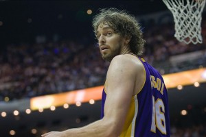 LA Lakers retire Spanish legend Pau Gasol's jersey