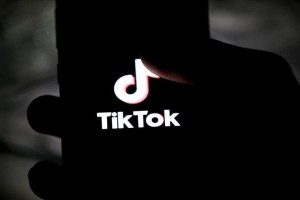 Senators introduce bill that could lead to TikTok US ban