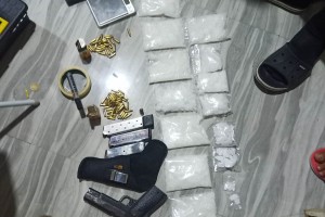 2 drug suspects yield nearly P7.5-M shabu, gun in Bataan