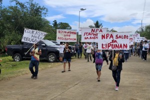 121 ex-NPA rebels, supporters yield in Ormoc City