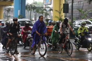 Rain to continue in most parts of Luzon due to ‘habagat’