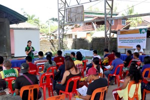 DA conducts info caravan on emerging pests, diseases in Caraga