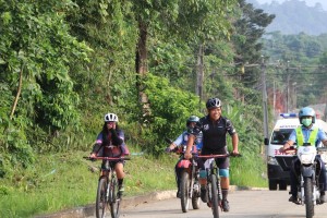 Apayao bikers join race to promote road safety