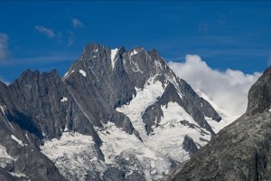 Alps lost more glacier ice in 2022 than ever before: EU