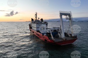 Day 118: RSV 421 Crosses Ionian Sea