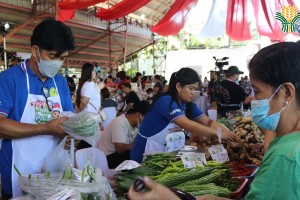 Kadiwa ng Pangulo in Bulacan generates over P840K in sales