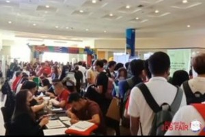 35 jobseekers hired on the spot in Pampanga Labor Day job fair