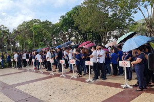 Iloilo City puts flag ceremonies on hold until end of May