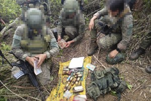 Soldiers recover NPA arms cache in Tarlac town