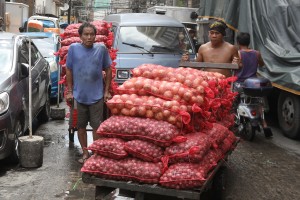 DA chief extends importation ban on onions