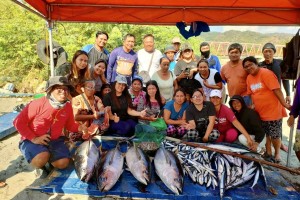 Ilocos Norte town fishers adopt eco-friendly fish trap technology