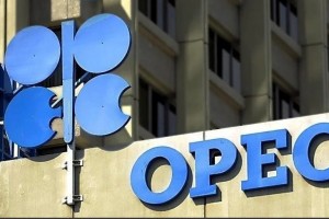 Oil up over weaker dollar amid uncertainties of OPEC+ next move