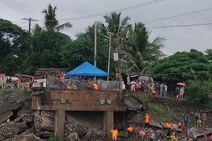 Reconstructed Paliwan Bridge in Antique set for June 5 opening